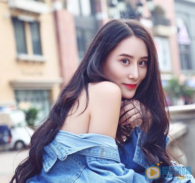 吴晴街拍写真 吴晴高清写真_吴晴高清剧照
