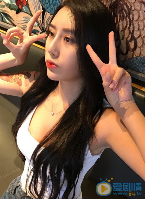 吴晴生活照 吴晴高清写真_吴晴高清剧照