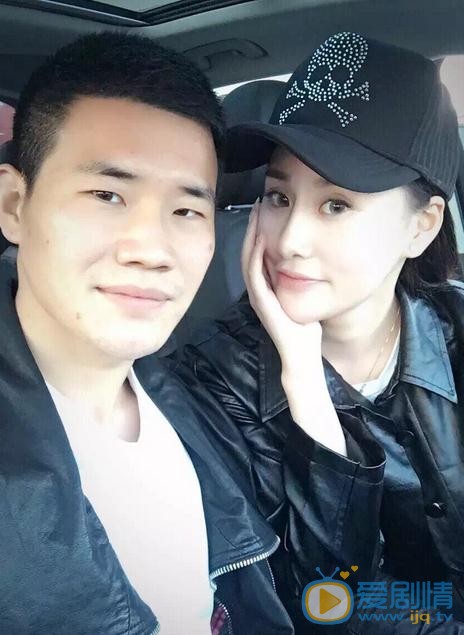 吴晴与人合照 吴晴高清写真_吴晴高清剧照