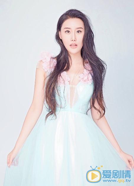 吴晴白色写真 吴晴高清写真_吴晴高清剧照