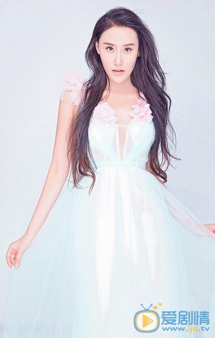 吴晴白色写真 吴晴高清写真_吴晴高清剧照