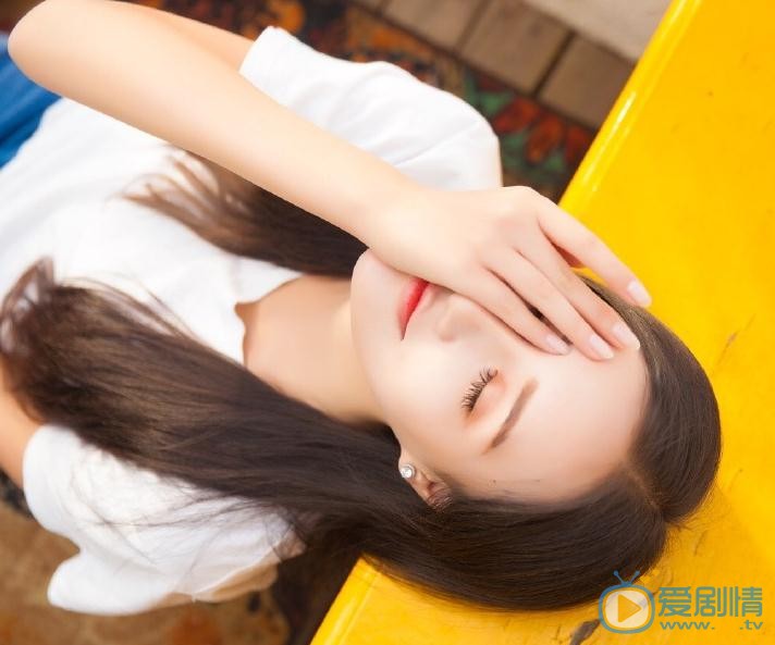 吴晴街拍写真 吴晴高清写真_吴晴高清剧照