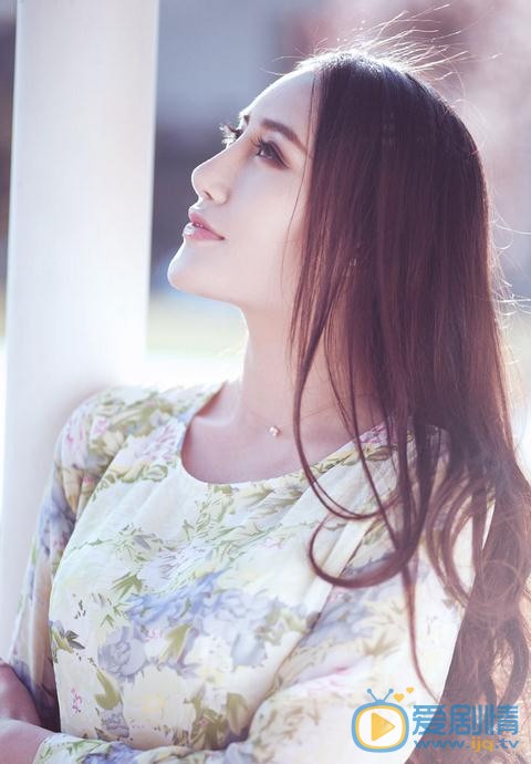 吴晴粉色系写真 吴晴高清写真_吴晴高清剧照