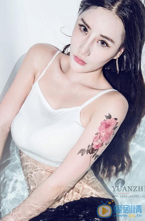 吴晴湿身诱惑 吴晴高清写真_吴晴高清剧照
