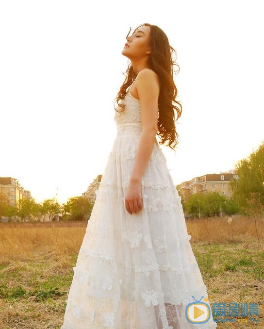 吴晴夏日写真 吴晴高清写真_吴晴高清剧照