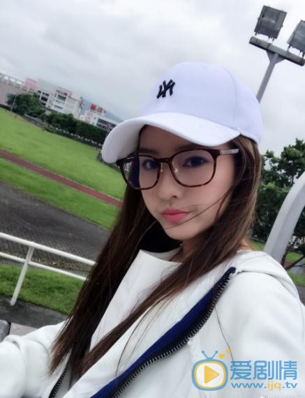 陈语安俏丽写真 陈语安高清写真_陈语安高清剧照