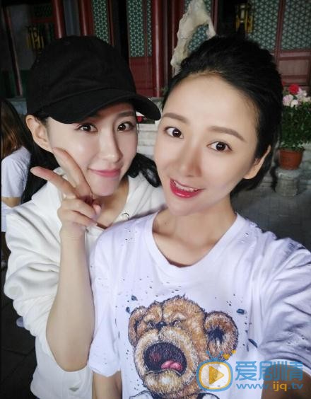 李炳宜片场照写真 李炳宜高清写真_李炳宜高清剧照