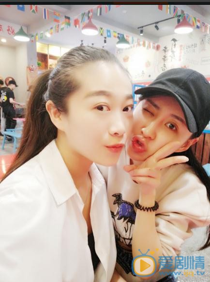 李炳宜片场照写真 李炳宜高清写真_李炳宜高清剧照