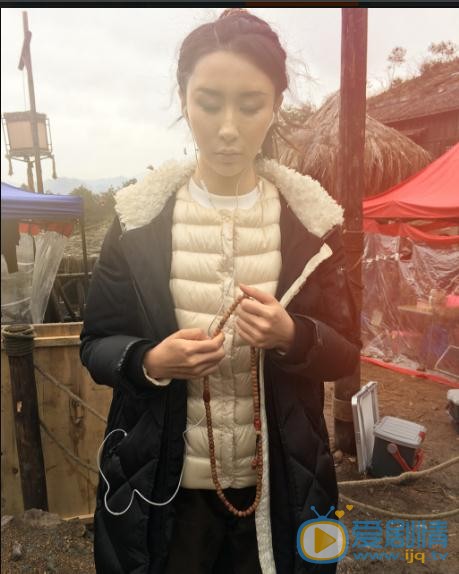 李炳宜片场照写真 李炳宜高清写真_李炳宜高清剧照