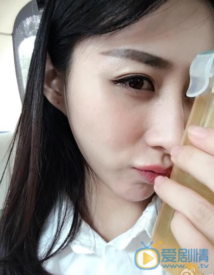 李炳宜片场照写真 李炳宜高清写真_李炳宜高清剧照