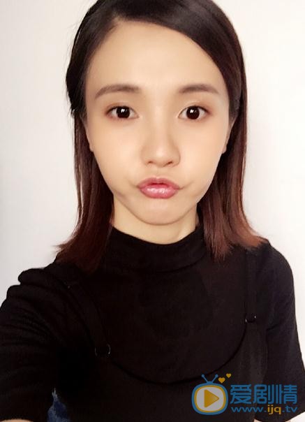 倪瑜坤卖萌照 倪瑜坤高清写真_倪瑜坤高清剧照