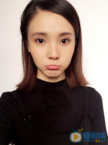 倪瑜坤卖萌照 倪瑜坤高清写真_倪瑜坤高清剧照