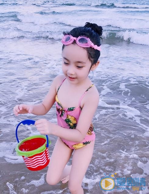 窦若兮海边照 窦若兮高清写真_窦若兮高清剧照