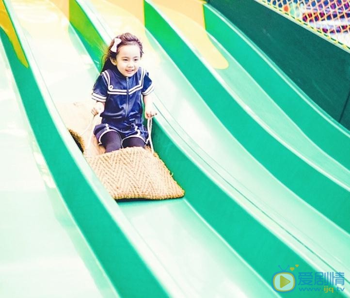 窦若兮海边照 窦若兮高清写真_窦若兮高清剧照