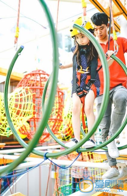 窦若兮拓展训练照 窦若兮高清写真_窦若兮高清剧照