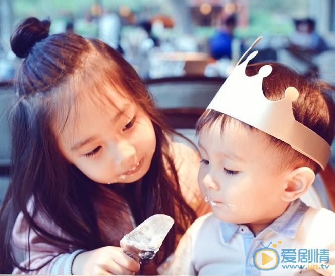 窦若兮与弟弟日常 窦若兮高清写真_窦若兮高清剧照
