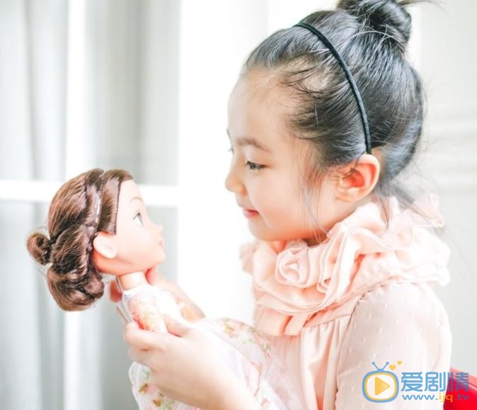 窦若兮粉色系写真 窦若兮高清写真_窦若兮高清剧照