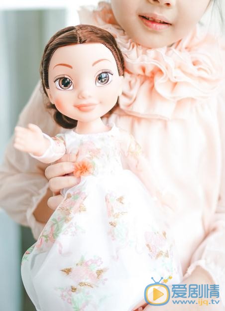 窦若兮粉色系写真 窦若兮高清写真_窦若兮高清剧照