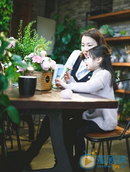 窦若兮冬日写真 窦若兮高清写真_窦若兮高清剧照