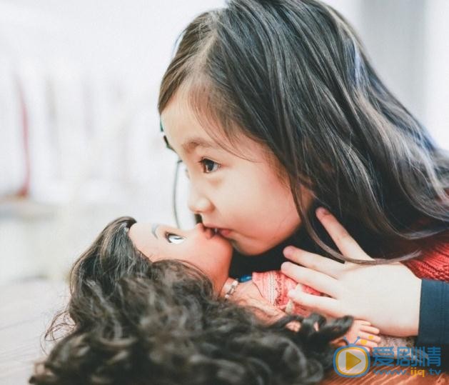 窦若兮红衣写真 窦若兮高清写真_窦若兮高清剧照
