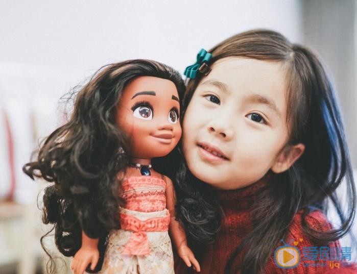 窦若兮红衣写真 窦若兮高清写真_窦若兮高清剧照