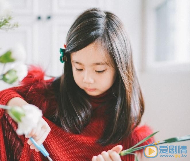 窦若兮红衣写真 窦若兮高清写真_窦若兮高清剧照