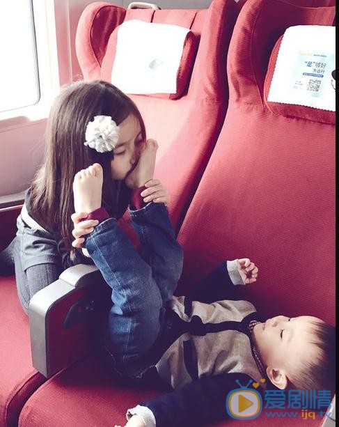 窦若兮与弟弟日常 窦若兮高清写真_窦若兮高清剧照