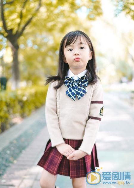窦若兮制服写真 窦若兮高清写真_窦若兮高清剧照