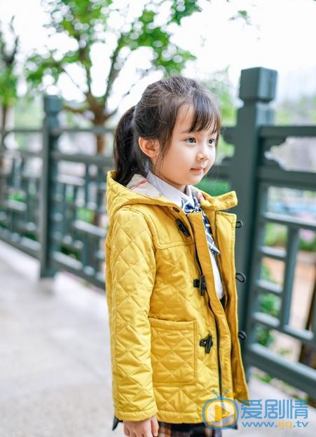 窦若兮制服写真 窦若兮高清写真_窦若兮高清剧照