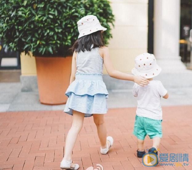 窦若兮姐弟写真 窦若兮高清写真_窦若兮高清剧照