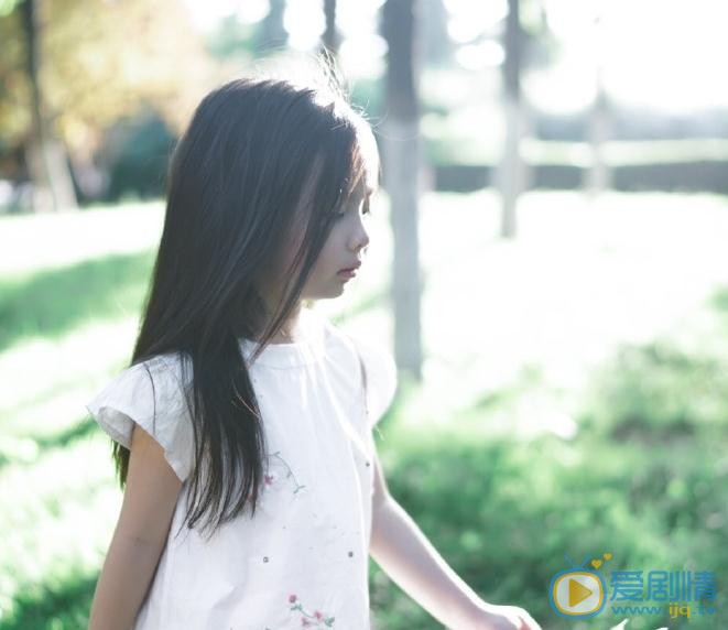 窦若兮白衣写真 窦若兮高清写真_窦若兮高清剧照