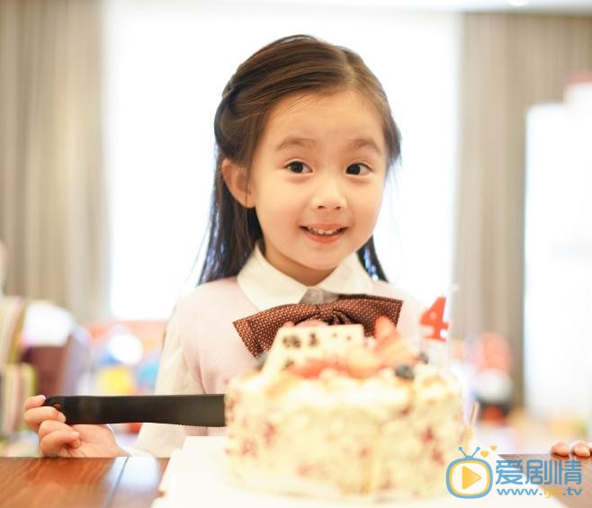 窦若兮制服写真 窦若兮高清写真_窦若兮高清剧照