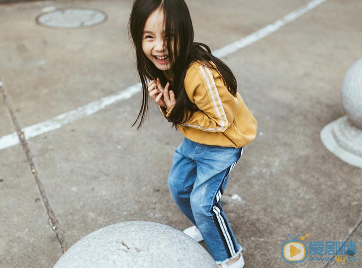 窦若兮街拍写真 窦若兮高清写真_窦若兮高清剧照