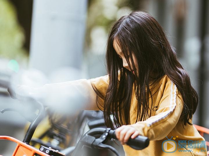 窦若兮街拍写真 窦若兮高清写真_窦若兮高清剧照