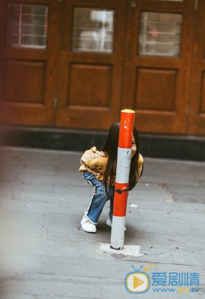 窦若兮街拍写真 窦若兮高清写真_窦若兮高清剧照
