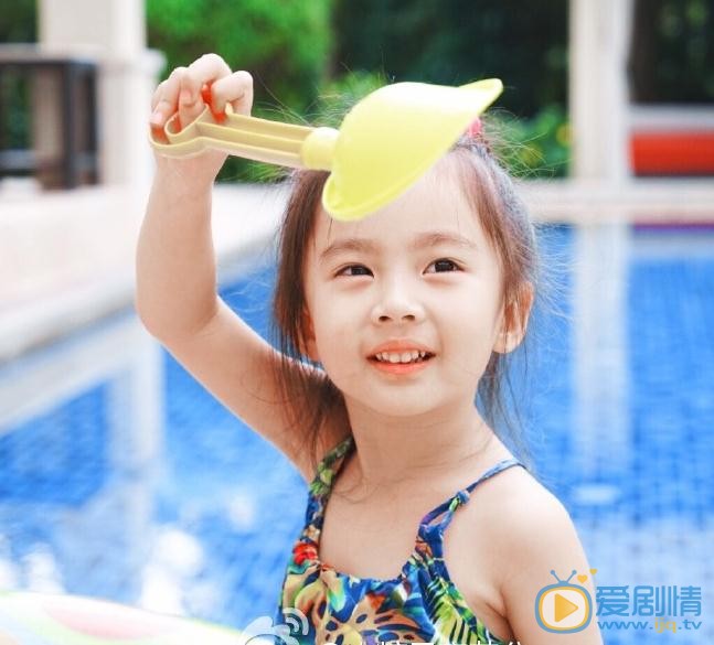 窦若兮海边照 窦若兮高清写真_窦若兮高清剧照