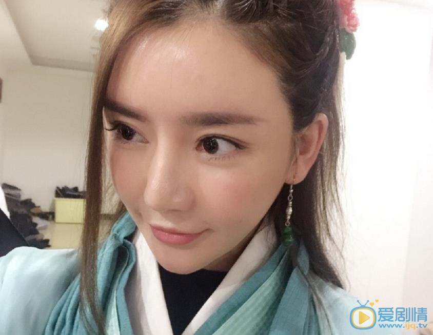 王沁宜片场照 王沁宜高清写真_王沁宜高清剧照