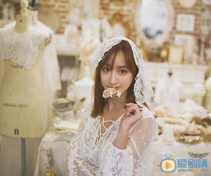 刘羽琦白色写真 刘羽琦高清写真_刘羽琦高清剧照