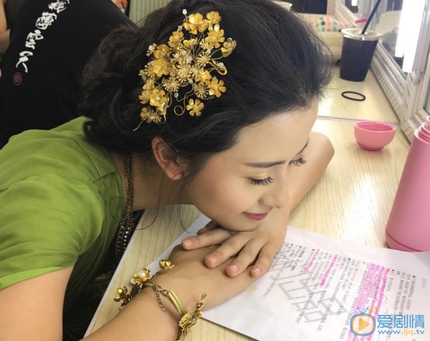 陈雅丽片场照 陈雅丽高清写真_陈雅丽高清剧照