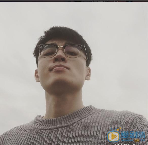 邵伟桐生活照写真 邵伟桐高清写真_邵伟桐高清剧照
