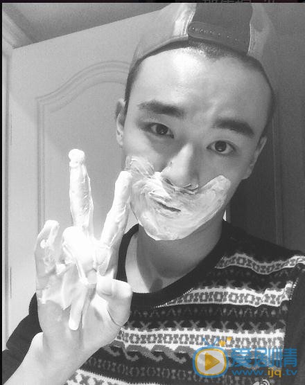 邵伟桐生活照写真 邵伟桐高清写真_邵伟桐高清剧照