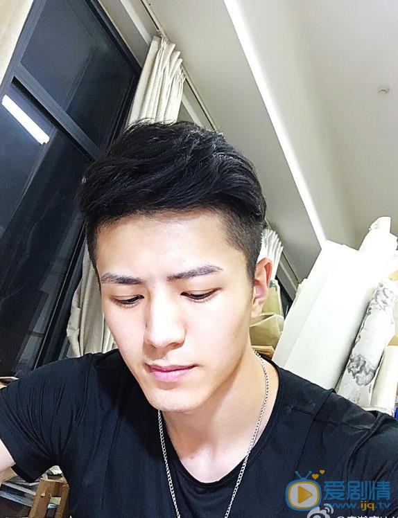 李九霖生活照 李九霖高清写真_李九霖高清剧照