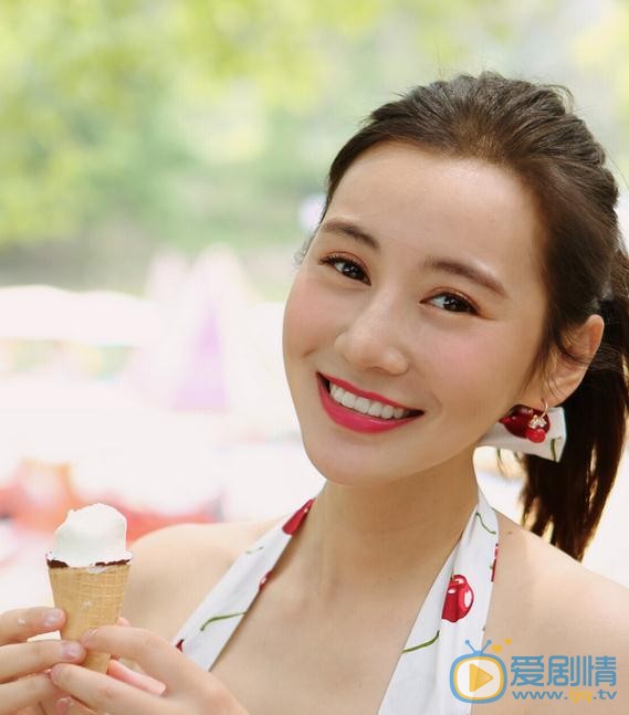 井凌潇气质写真 井凌潇高清写真_井凌潇高清剧照