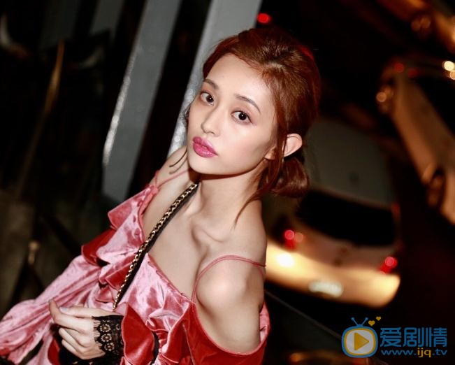 盖玥希夜色街拍 盖玥希高清写真_盖玥希高清剧照