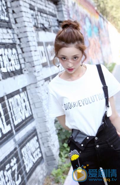 盖玥希街拍写真 盖玥希高清写真_盖玥希高清剧照