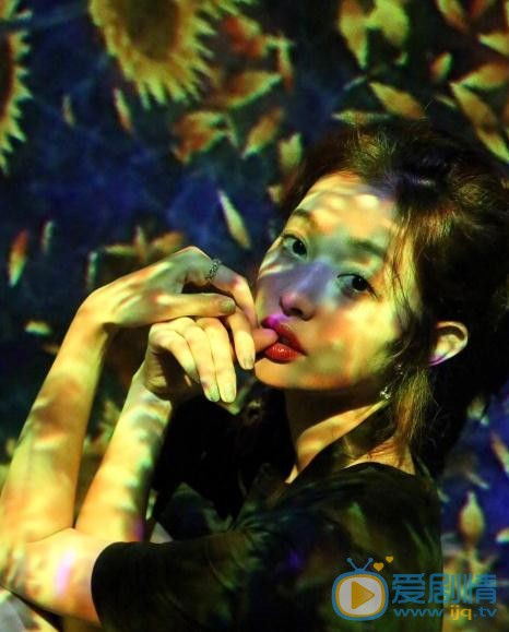 盖玥希炫彩写真 盖玥希高清写真_盖玥希高清剧照