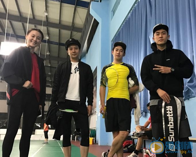 孙之鸿与人合照 孙之鸿高清写真_孙之鸿高清剧照