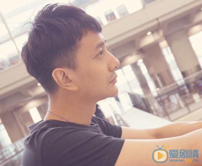 孙之鸿生活照 孙之鸿高清写真_孙之鸿高清剧照