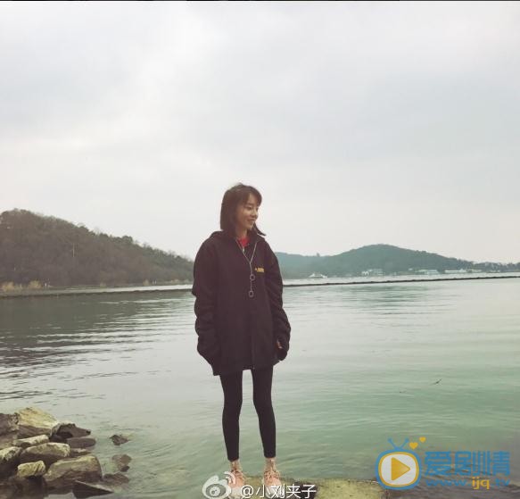 刘熙彤清纯写真 刘熙彤高清写真_刘熙彤高清剧照
