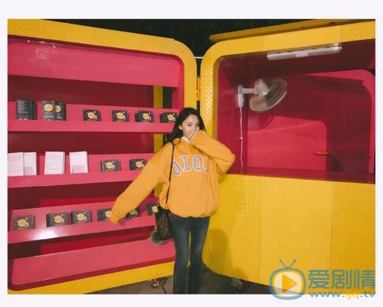 刘熙彤街拍写真 刘熙彤高清写真_刘熙彤高清剧照